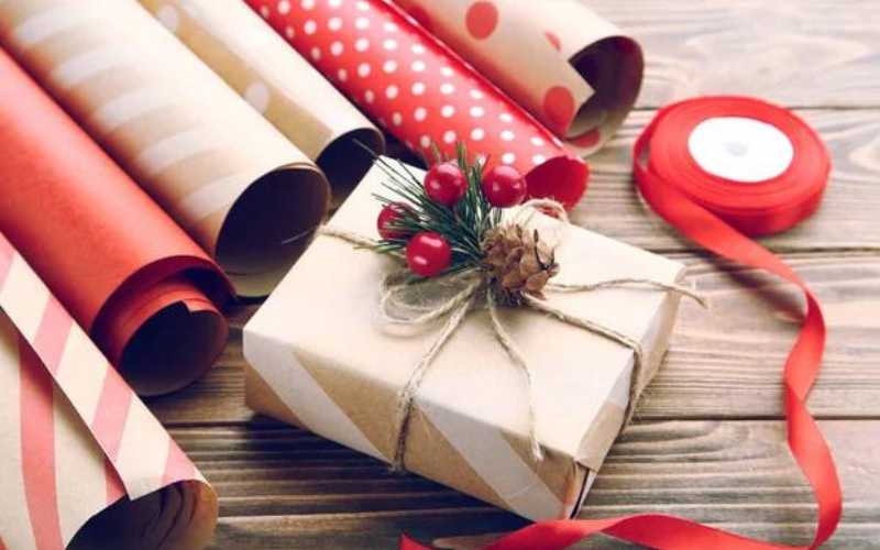 elegant gift wrapping styles